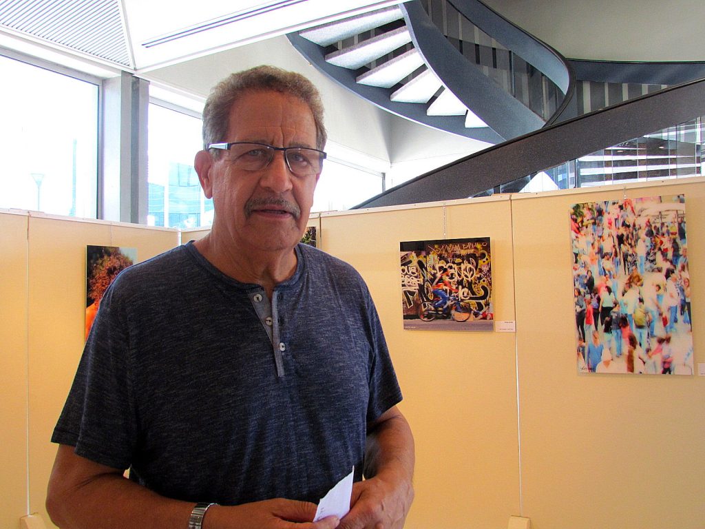 Амос Кольман. Первая фотовыставка