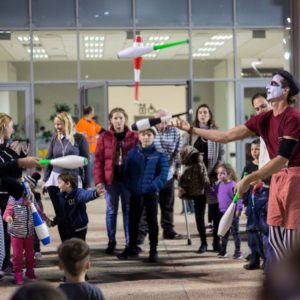 Ханука и Хаг ха-Хагим, фестиваль арабской кухни и международный морской заплыв в Хайфе