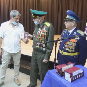 Вручение юбилейных медалей «75 лет Победы в Великой Отечественной войне 1941 – 1945 гг.»