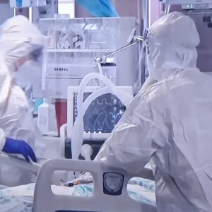 Число новых пациентов с короновирусом в Хайфе и окрестностях растет