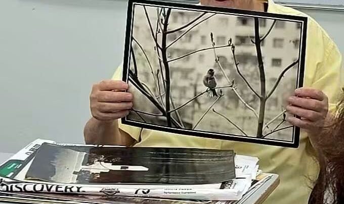 На Дне рождения известного фотографа, активиста фотоклуба ЦАФОН, организатора множества выставок Льва Тарнопольского